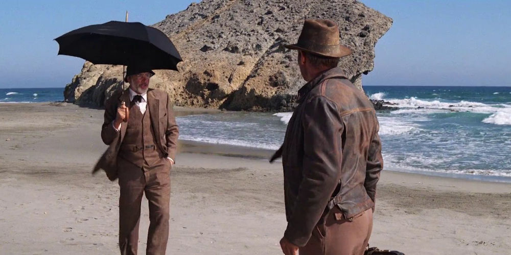 Indiana Jones en zijn vader op het strand